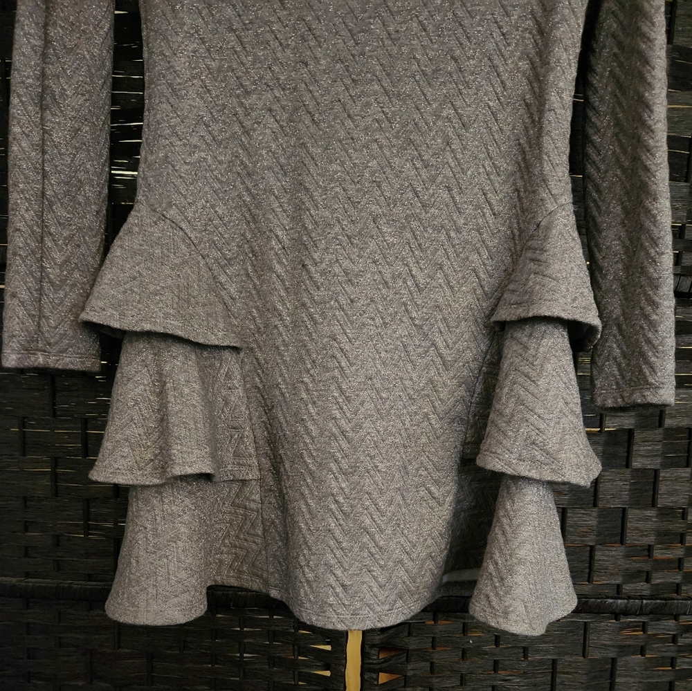 Patterned Series: Glittery Chevron Style Ruffle Dress - Picture 4 of 9